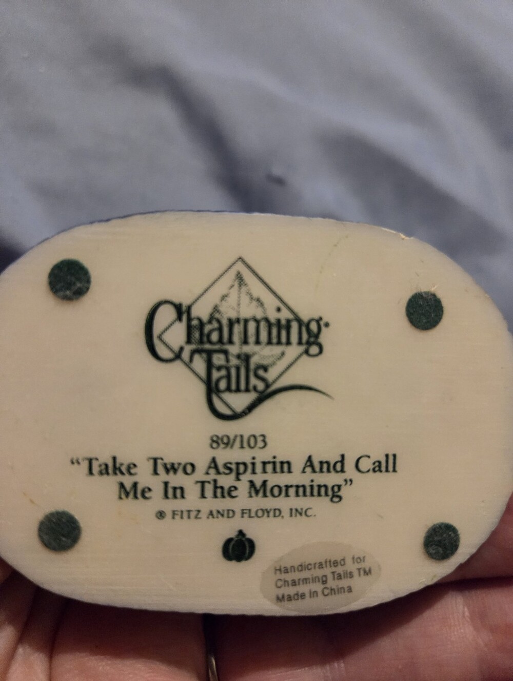 Charming Tails - Picture 3 of 3